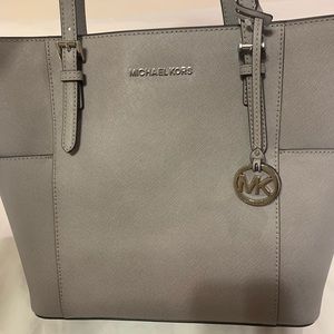 Michael Kors gray leather purse